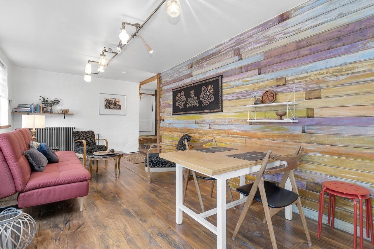 Rustic Retreat In The Center Of Reykjavik Apartment Exterior photo