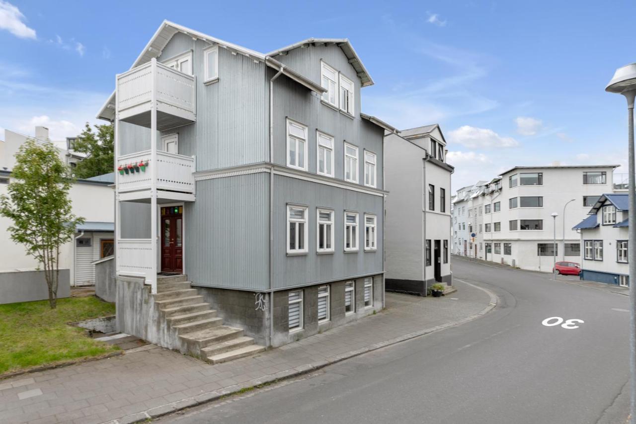 Rustic Retreat In The Center Of Reykjavik Apartment Exterior photo