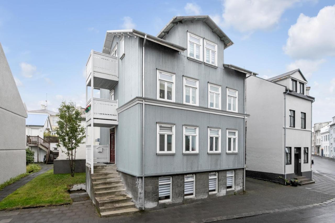 Rustic Retreat In The Center Of Reykjavik Apartment Exterior photo